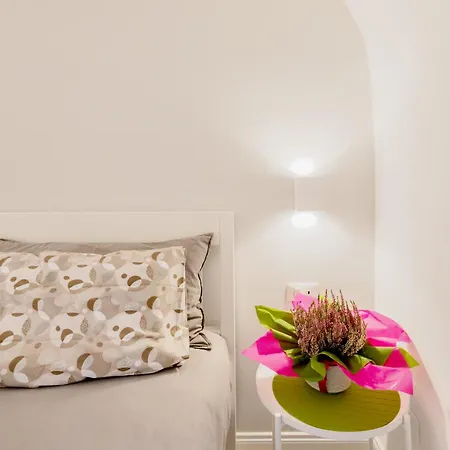 Live - Chez Le Roi Luxury Apartmán Řím
